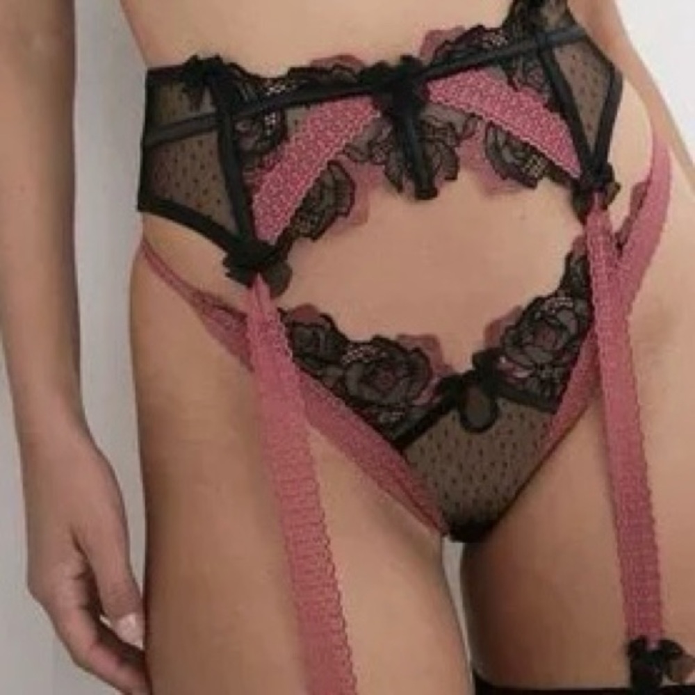 Black and Pink Lace Lingerie Set